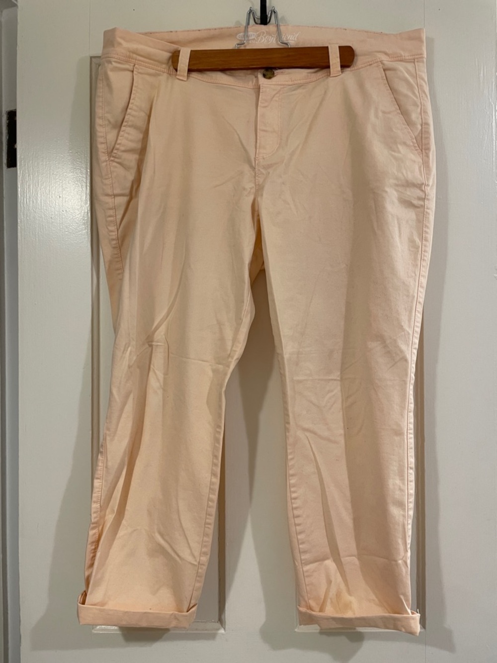 Old Navy Women's Light Peach Boyfriend Cuffed Chinos